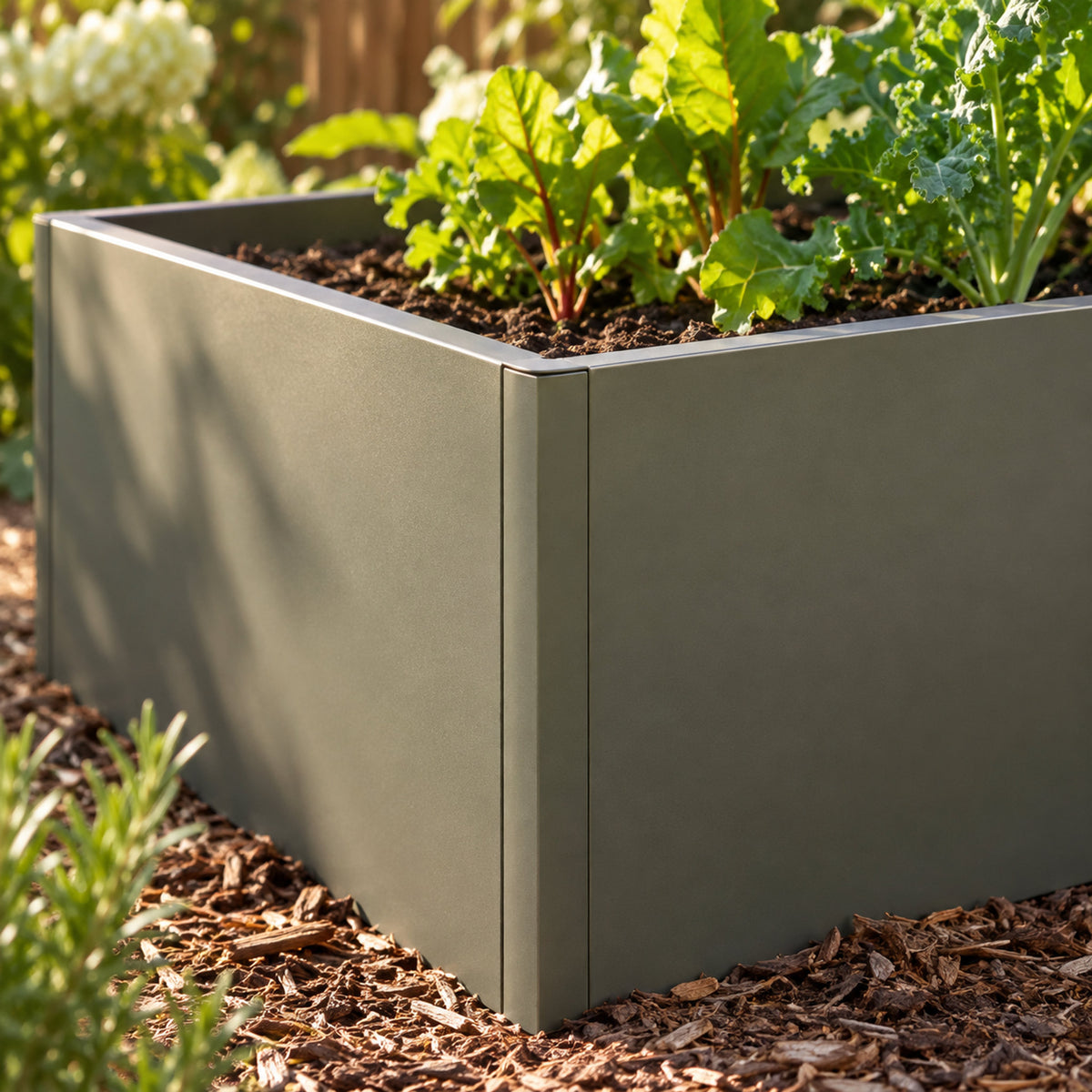 17-Inch-Tall Metal Raised Bed, 2 x 4 Feet detail