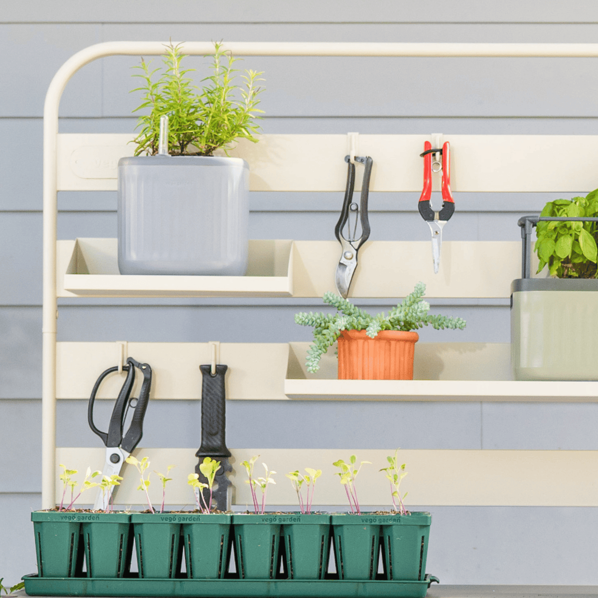 Product photo of potting bench hooks, four pack