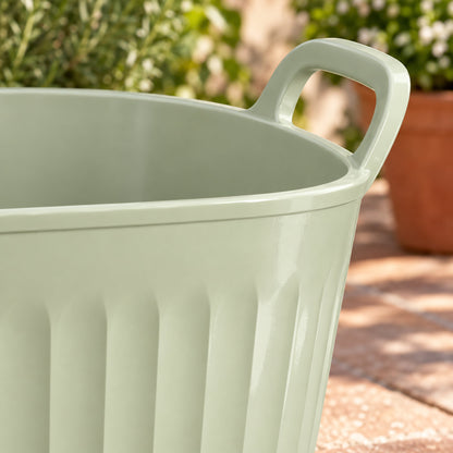 4-Gallon Garden Utility Tub detail