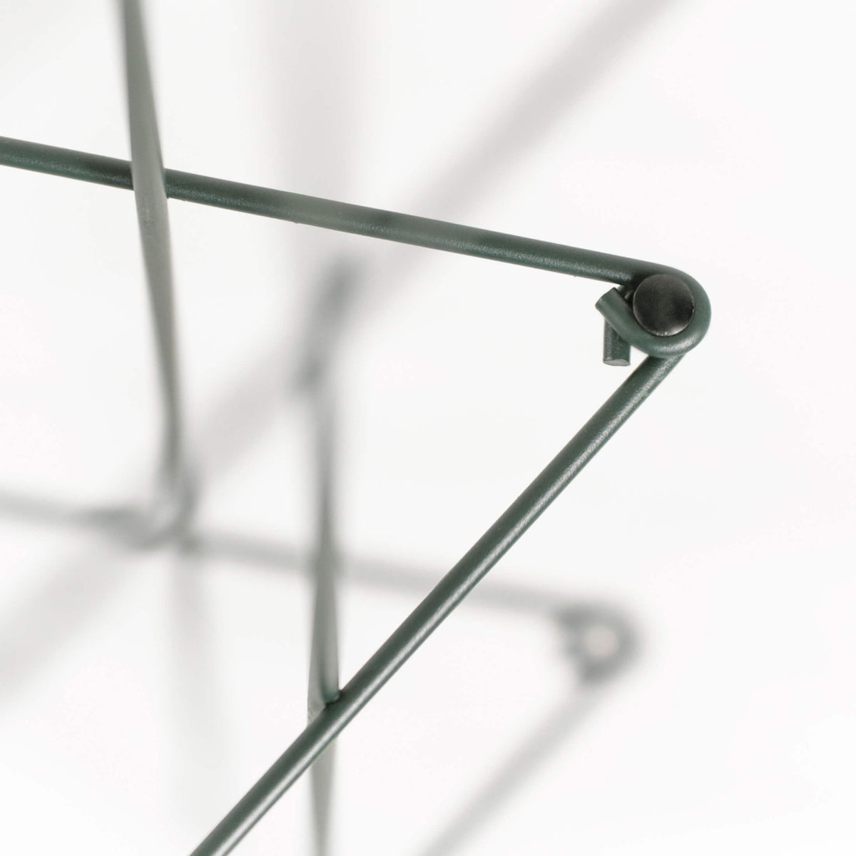 Product photo of modular triangle tomato cages, 14.5 inches