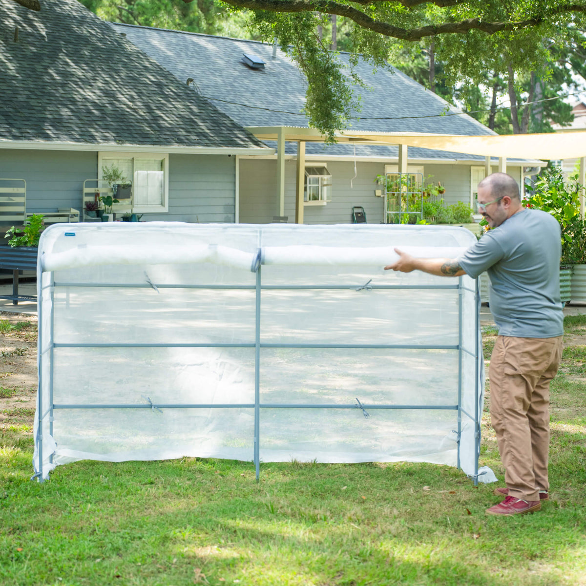 Mesh Cover and Trellis for Rolling Garden Bed