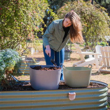 Product photo of 12-gallon garden utility tub