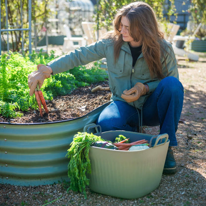 Product photo of 8-gallon garden tub, strainer and lid kit