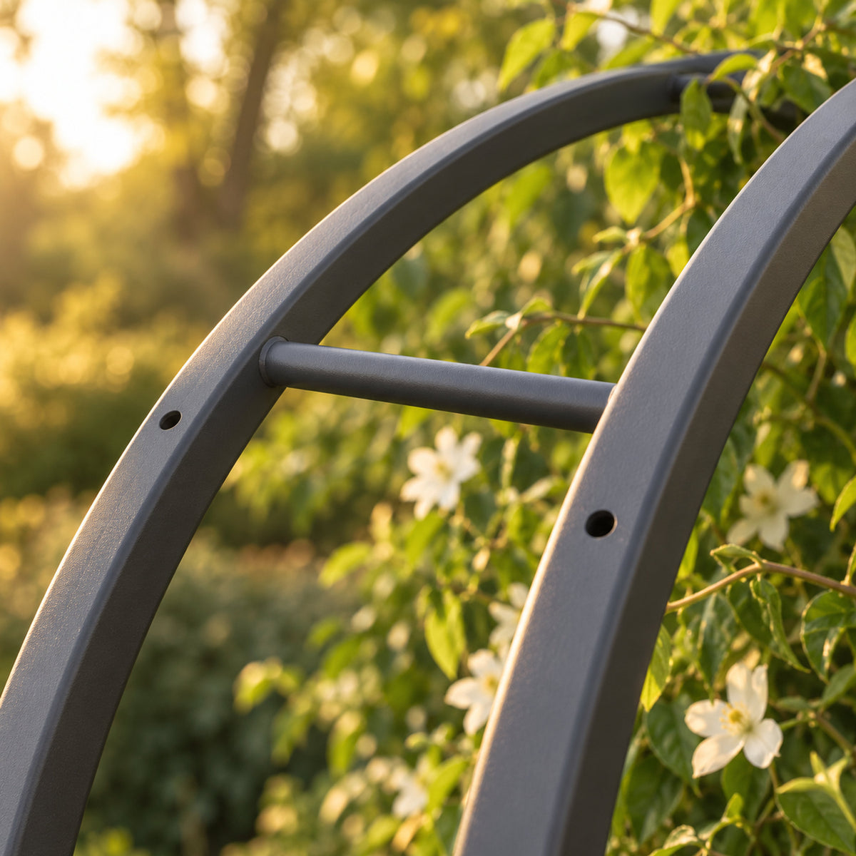 Round Garden Arch detail