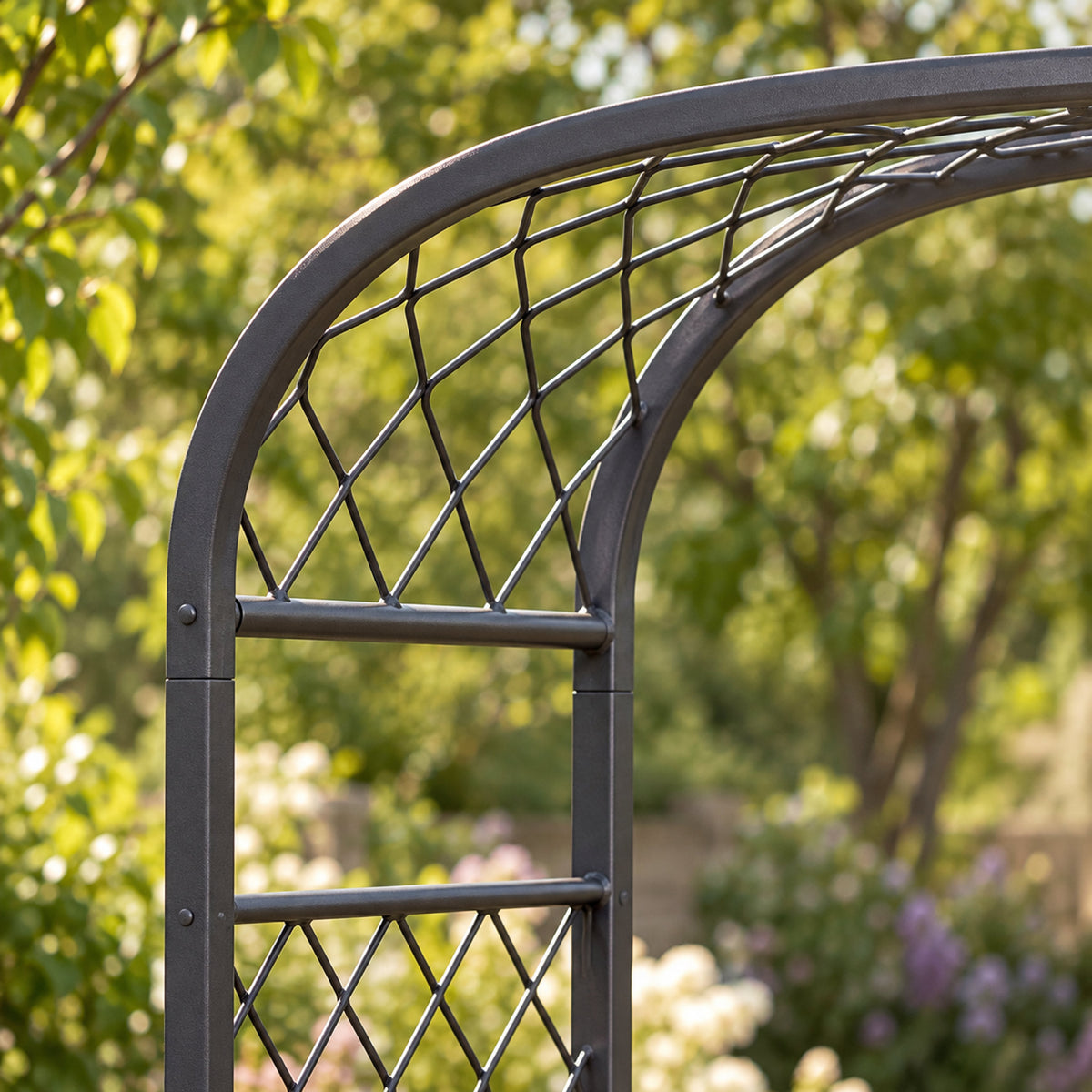 Shallow-Curve Garden Arch, Lattice Frame detail