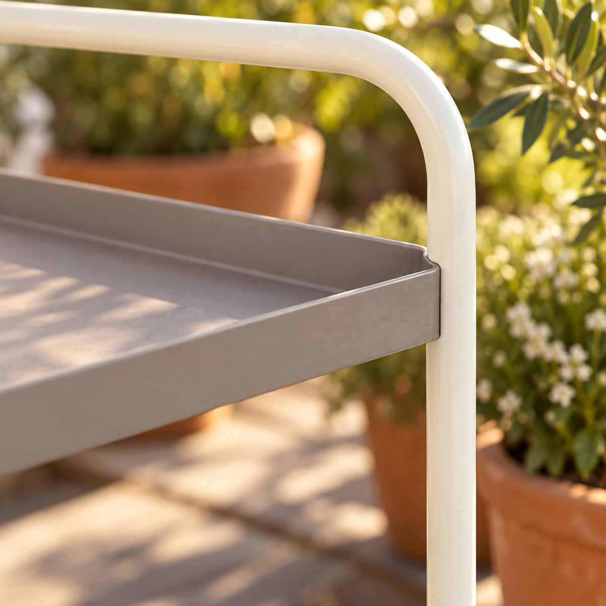 Three-Tier Plant Stand detail