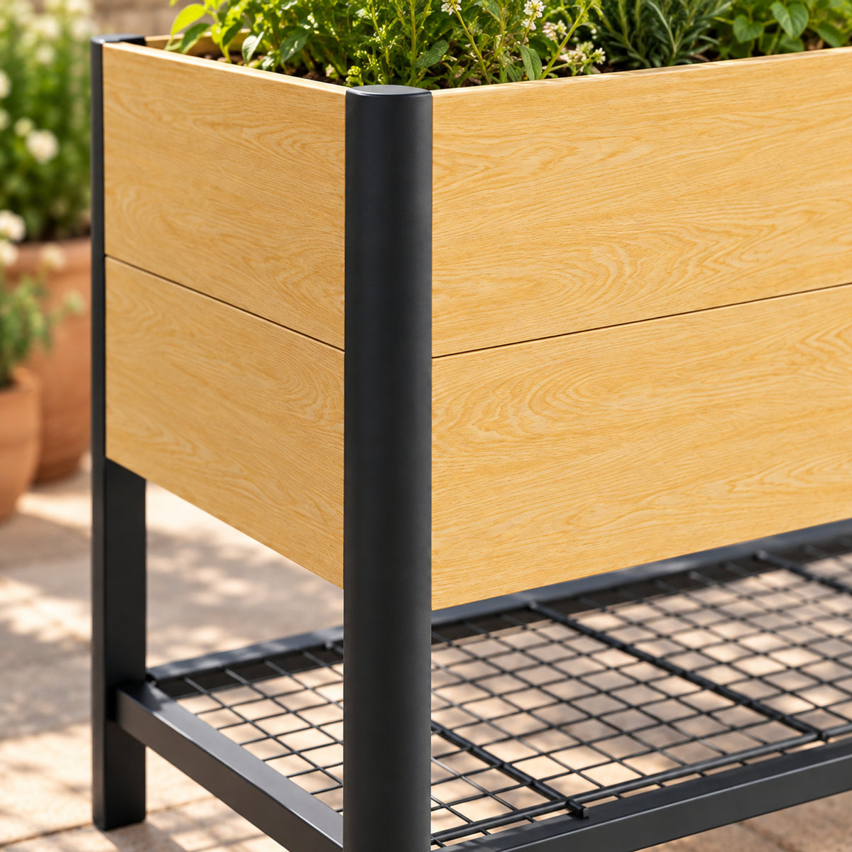 Woodgrain Elevated Bed, 24 x 48 Inches detail